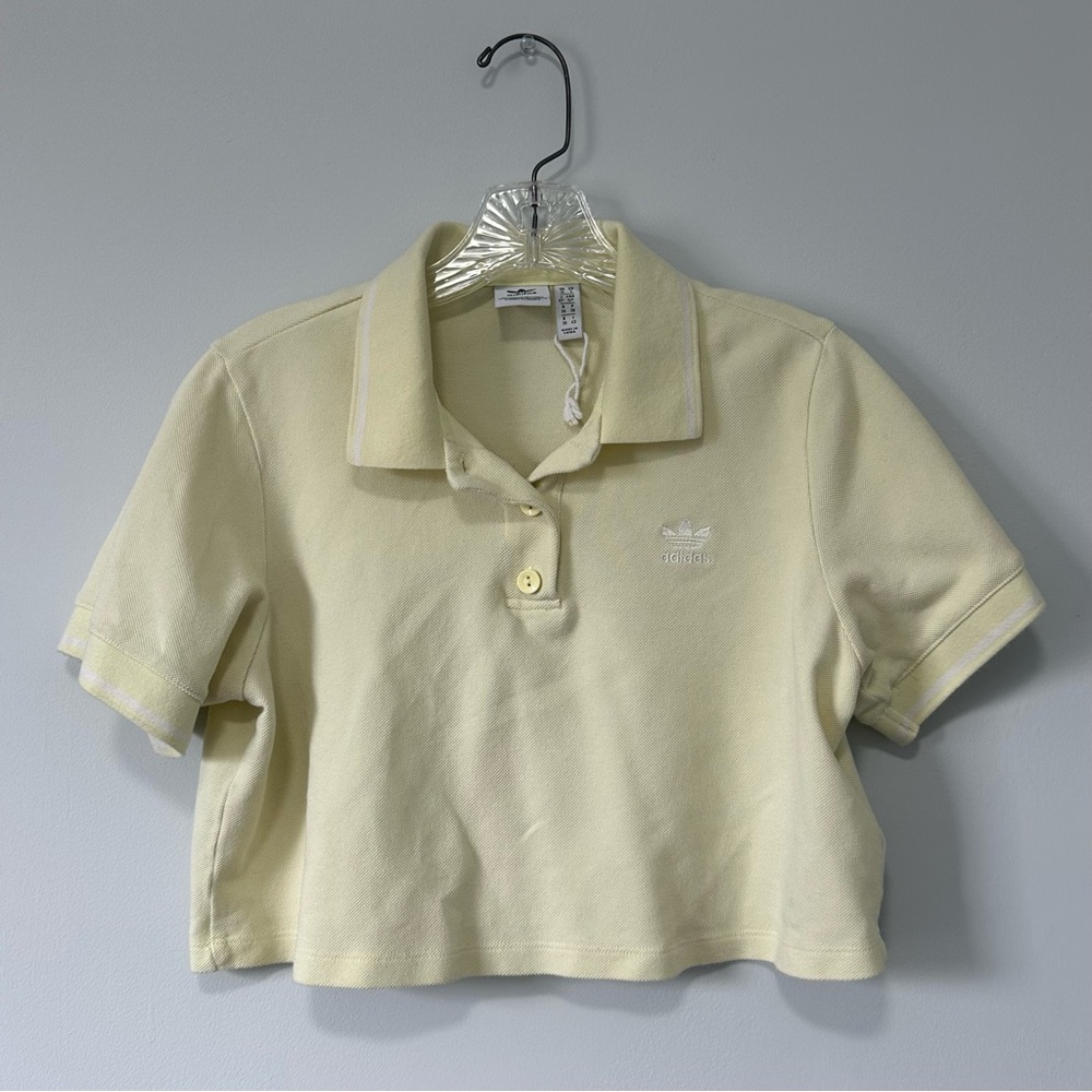 adidas Originals 'Tennis Luxe' logo cropped polo shirt in hazy yellow - Picture 5 of 7